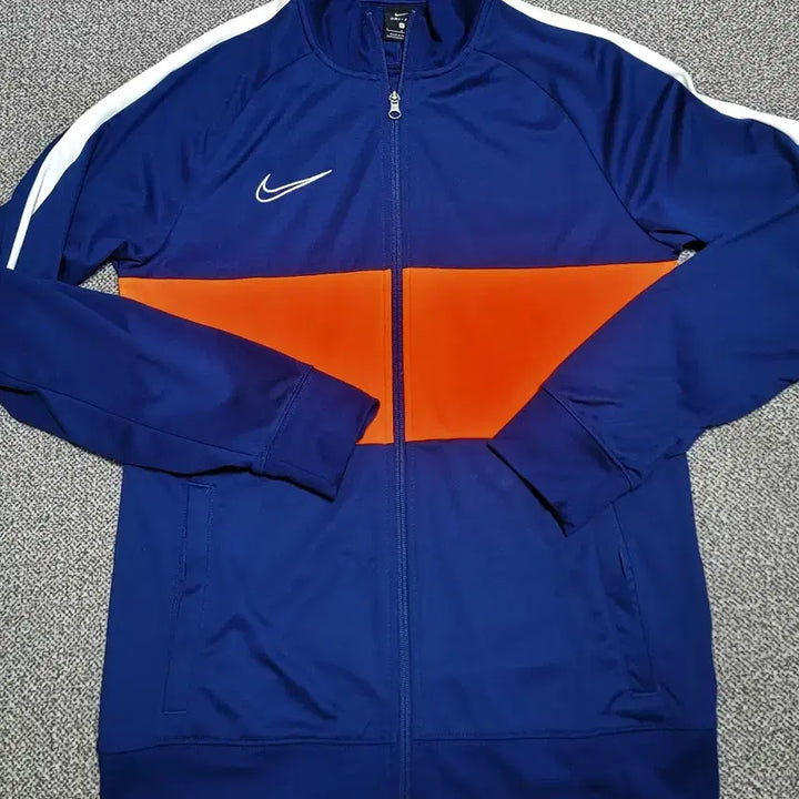 [BUNJANG] Nike Dri-FIT Training Jacket L Size / 나이키 드라이핏 트레이닝 자켓 L사이즈