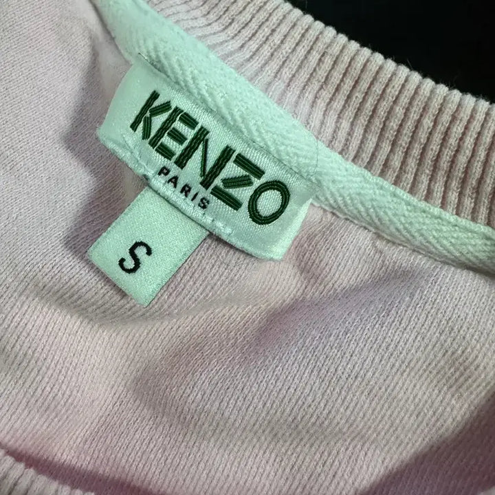 [BUNJANG] 정품!! 여성 겐조 Kenzo 시그니처 타이커 크롭 맨투맨 S 핑크 / 정품!! 여성 겐조 Kenzo 시그니처 타이커 크롭 맨투맨 S 핑크