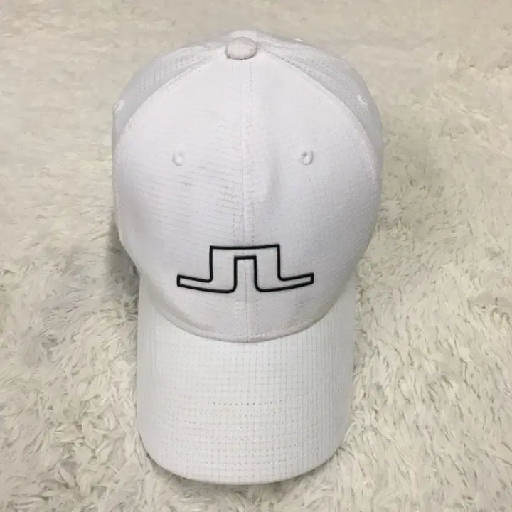 [SOLD OUT] 제이린드버그 자수 모자 볼캡  DD08