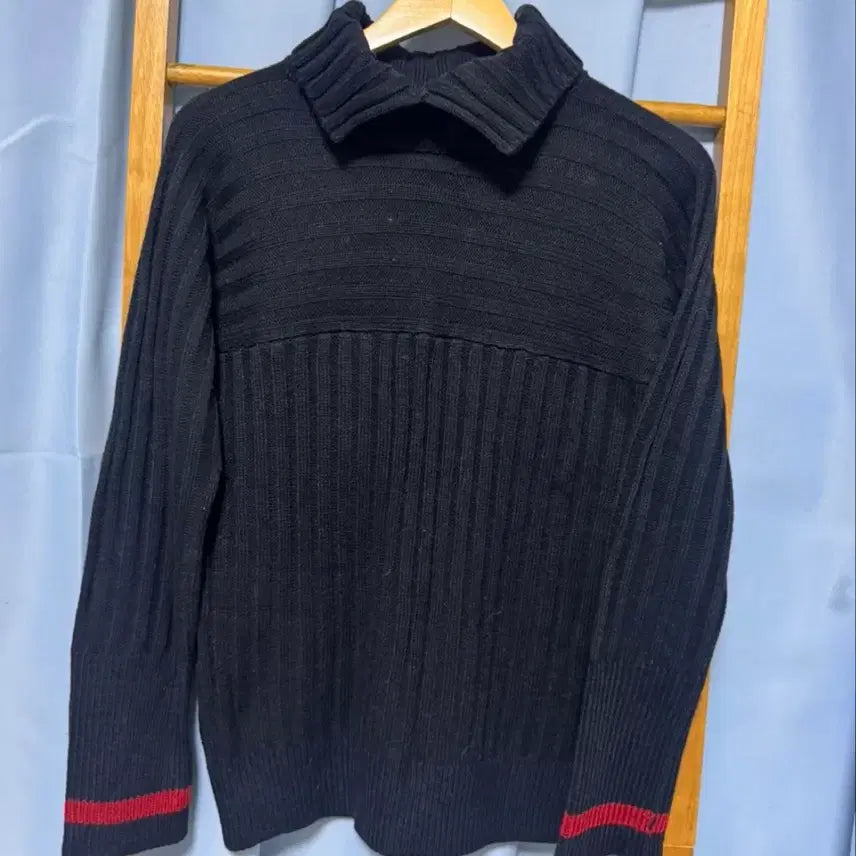 [SOLD OUT] 네이비 카라 롱 니트