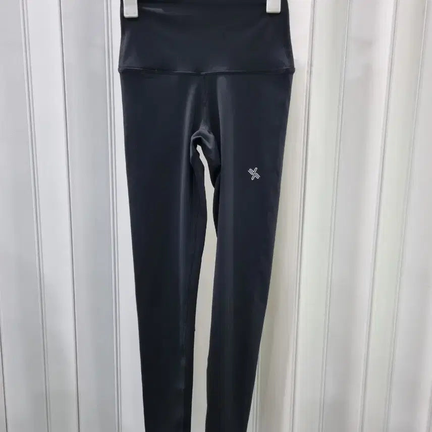 [BUNJANG] XEXYMIX Black Leggings / 젝시믹스  블랙 레깅스