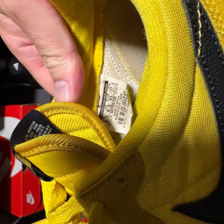 [BUNJANG] Nike Vortex Yellow Sneakers 275mm / 나이키 볼텍스 옐로우 스니커즈 275mm