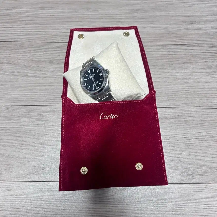 [BUNJANG] Cartier Travel Pouch / 까르띠에 여행용 파우치
