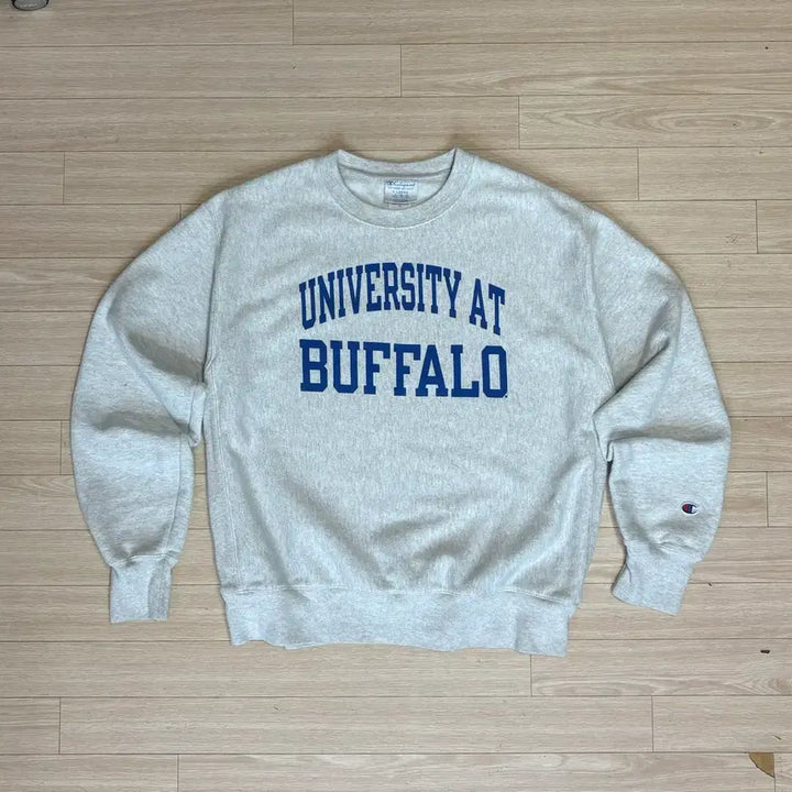 [BUNJANG] Champion Reverse Weave Buffalo Sweatshirt / (XL) 챔피온 리버스위브 버팔로 스웻셔츠