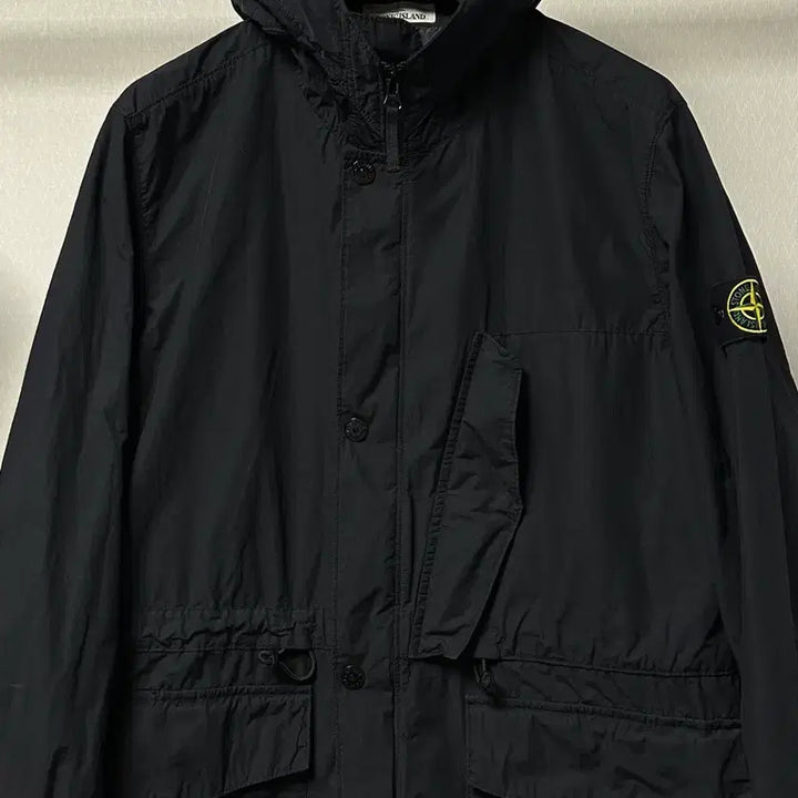 [BUNJANG] Stone Island Naslan Light Watro Jacket 22ss XL / 스톤아일랜드 나슬란 라이트 자켓 22ss XL(105-110)