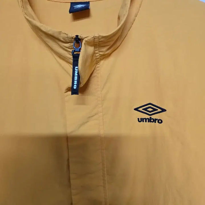 [BUNJANG] Umbro Short Sleeve Anorak Yellow 110 / 엄브로 반팔 아노락 옐로우 110