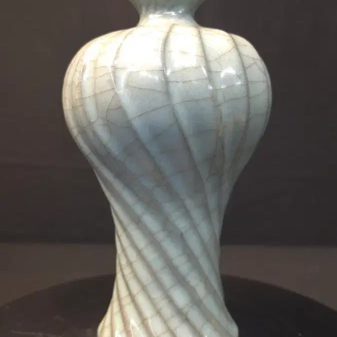 [BUNJANG] Celadon Goryeo Dynasty Maebyeong Vase / 260618-3 가요 권운시문 매병