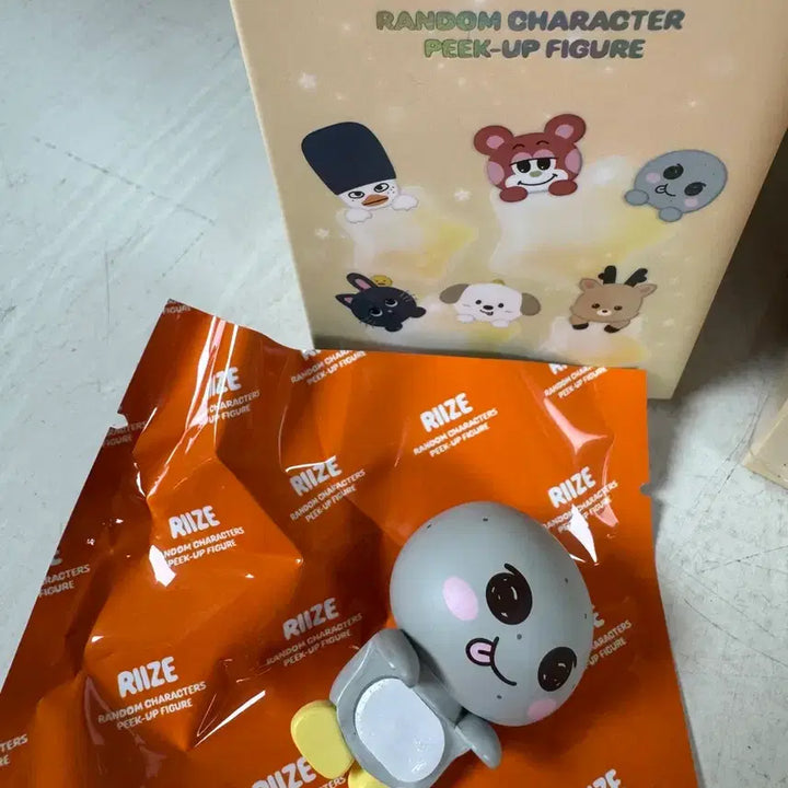 [SOLD OUT] 라이즈 피크업 피규어 송용돌이