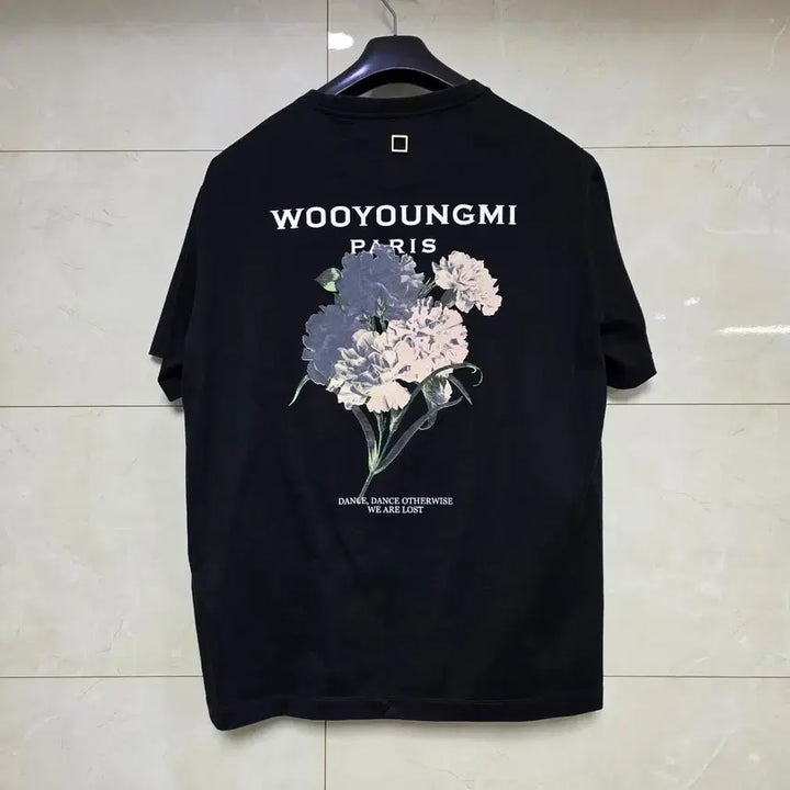 [SOLD OUT] {클로젯}[48]우영미 플라워 프린팅 반팔티