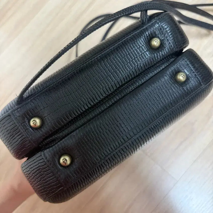 [BUNJANG] Archivepke Sheltin Bag Lizard Black / 아카이브앱크 쉘틴백 리자드 black