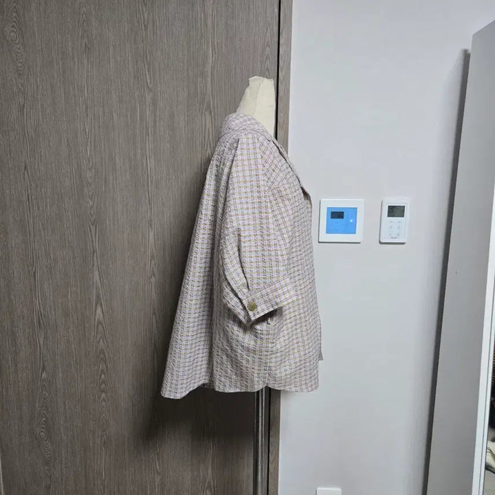 [SOLD OUT] 새상품) 쉬즈미스 오버핏 체크무늬 반팔 블라우스 자켓