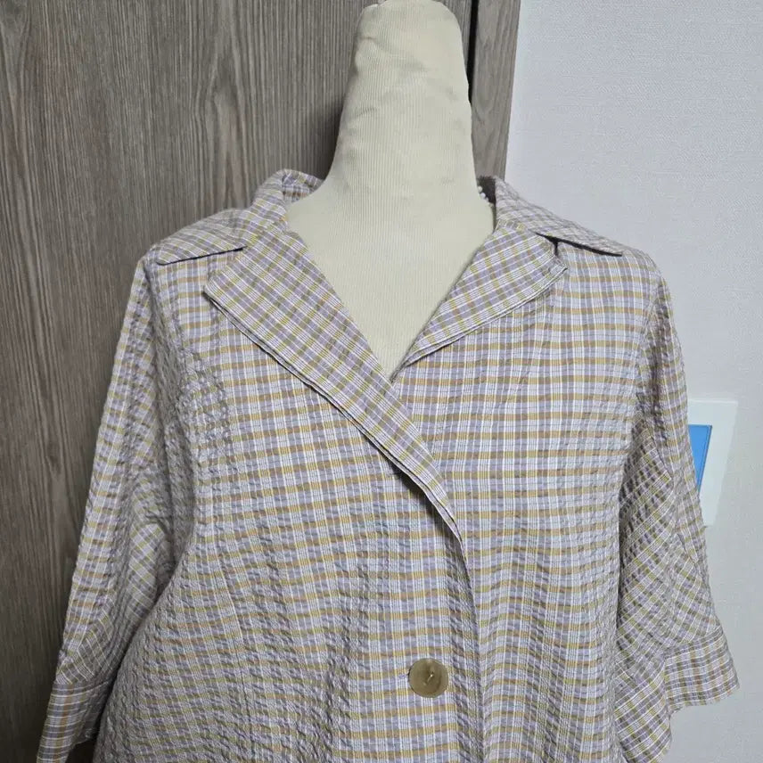 [SOLD OUT] 새상품) 쉬즈미스 오버핏 체크무늬 반팔 블라우스 자켓