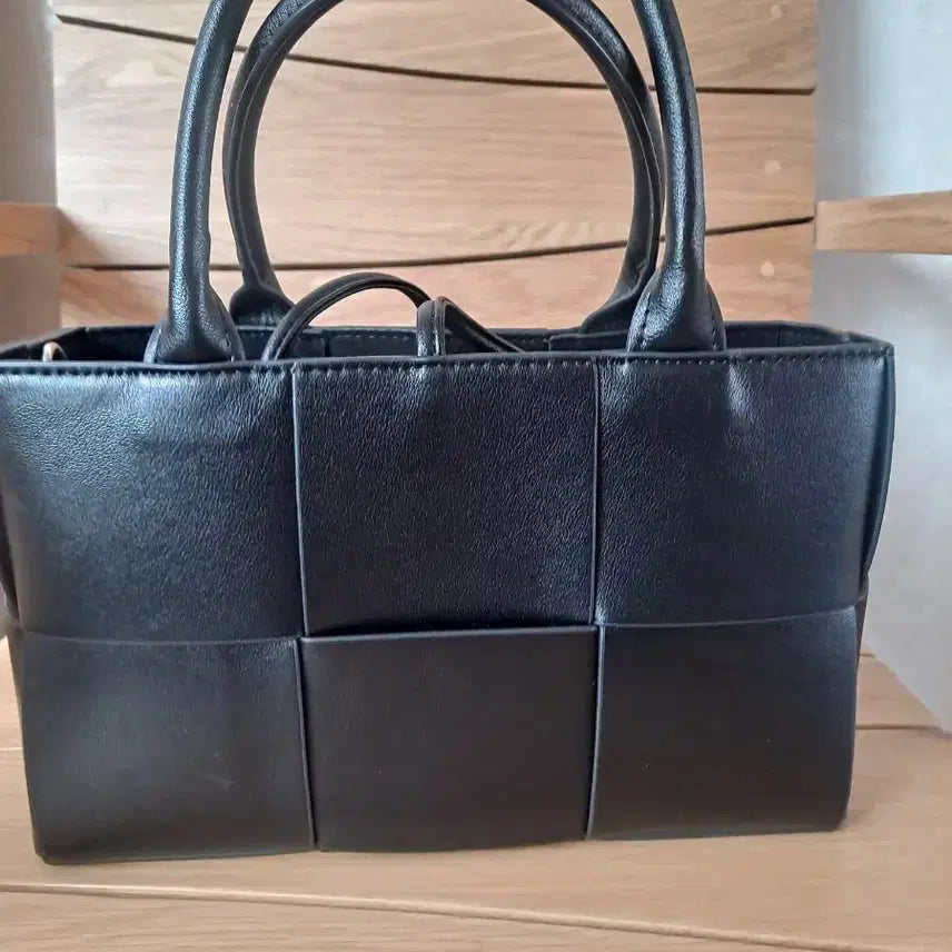 [BUNJANG] Genuine Leather Woven Bag / 소가죽 위빙백