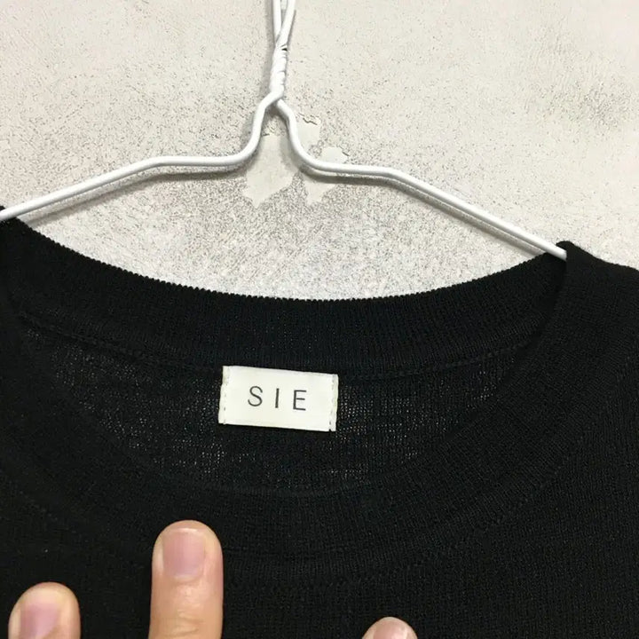 [SOLD OUT] SIE 시에 어반 에센셜 슬리브리스