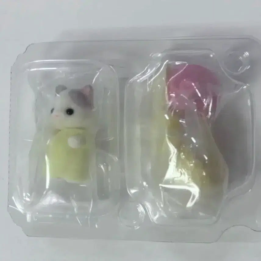 [SOLD OUT] 실바니안 패밀리 아기 요정의 숲의 친구 블라인드백 라떼고양이 달팽이