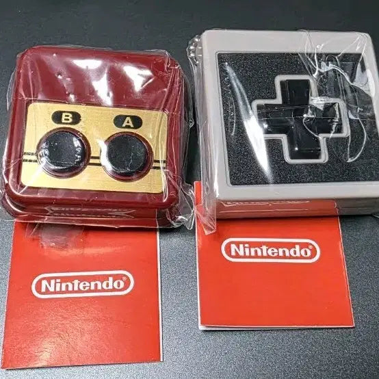 [SOLD OUT] 일괄) 한정판 닌텐도 패미컴 컨트롤러 키링 캡슐가챠