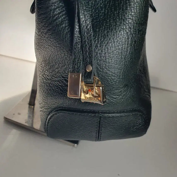 [SOLD OUT] 정품이고 ㅡ토즈ㅡ가죽.토트백
