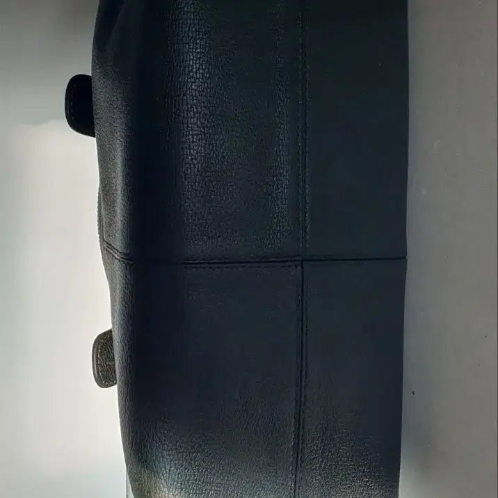[SOLD OUT] 정품이고 ㅡ토즈ㅡ가죽.토트백
