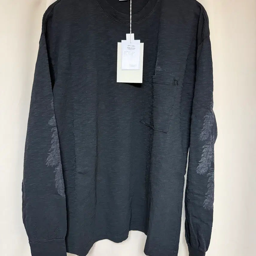 [BUNJANG] Polytelu 1011 Feather Long Sleeve Black Top / 폴리테루 1011 페더 롱 슬리브 블랙 2 팝니다