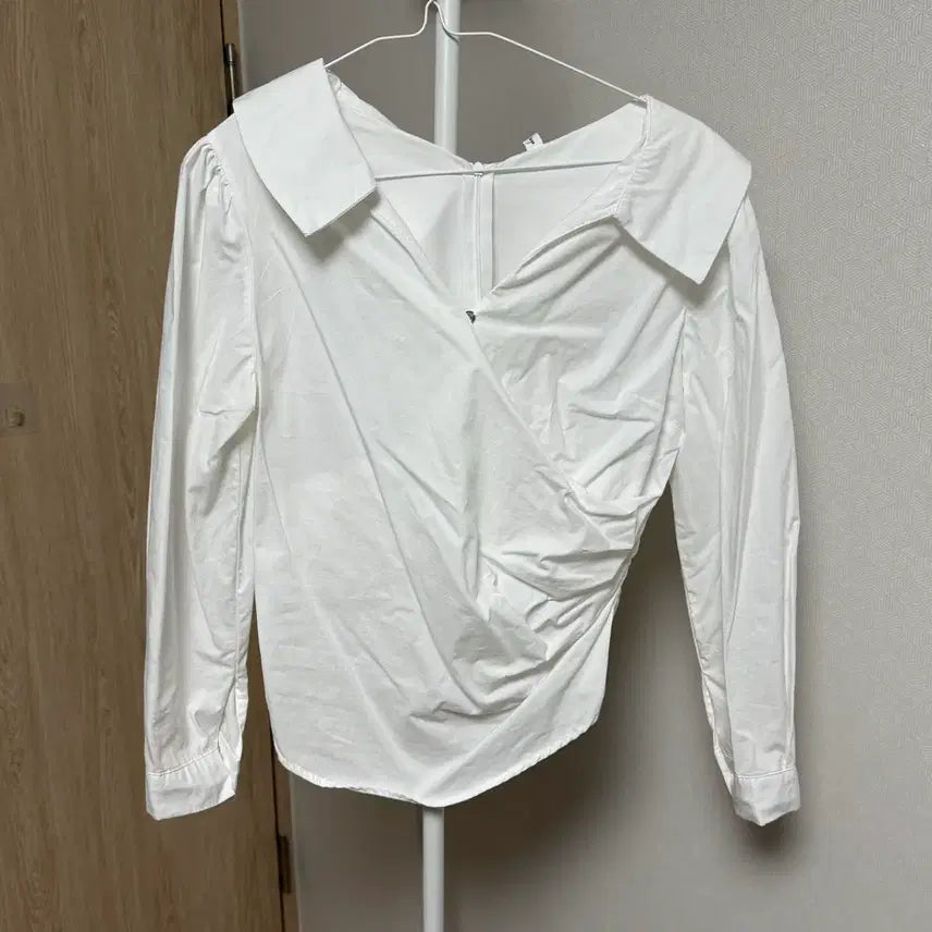 [BUNJANG] White Lab Blouse / 화이트 랩 블라우스