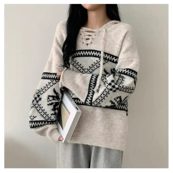 [BUNJANG] Snowflake Hooded Knit Sweater / 눈꽃 후드니트 [Free,블랙]