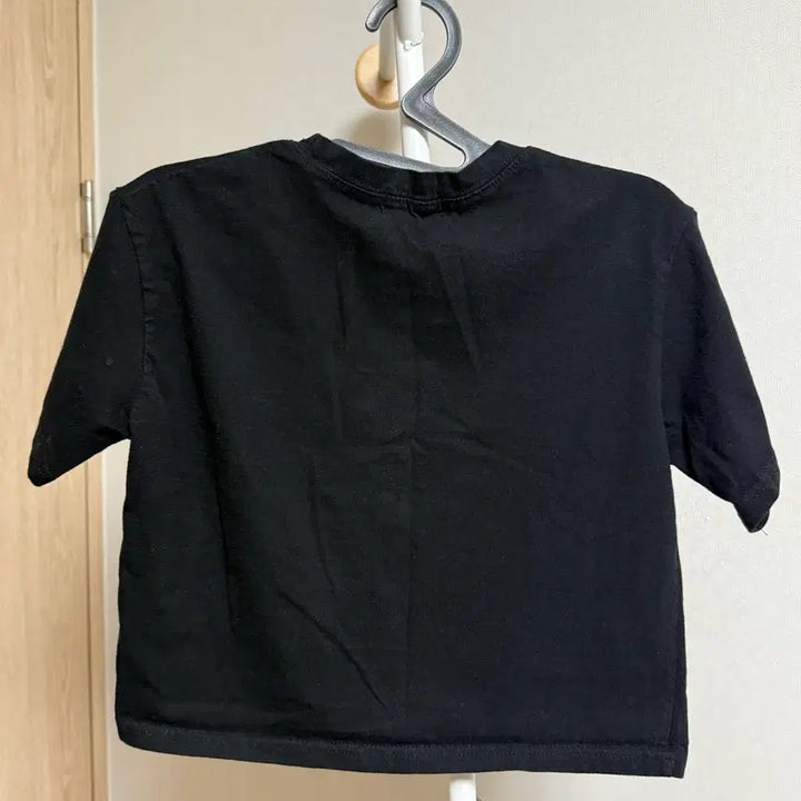 [BUNJANG] Black Crop Top / 블랙 크롭티