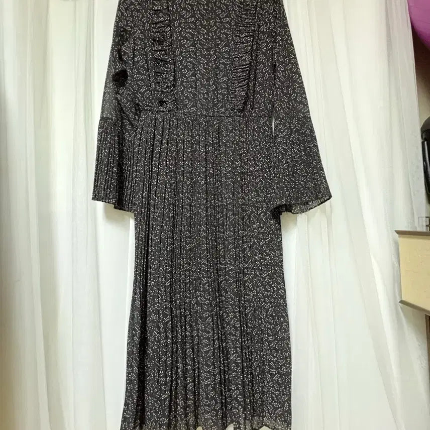 [BUNJANG] Black Chiffon Floral Print Long Dress / 잔꽃무늬 롱 원피스 블랙 쉬폰