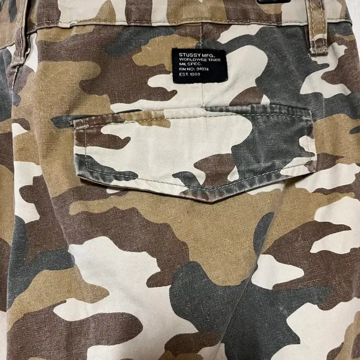 [SOLD OUT] 올드 스투시 카모팬츠