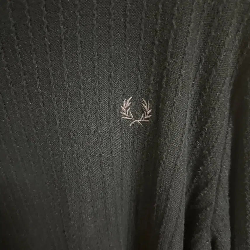 [BUNJANG] Fred Perry Knit Sweater (Size L) / 프레드페리 니트(L사이즈)판매.