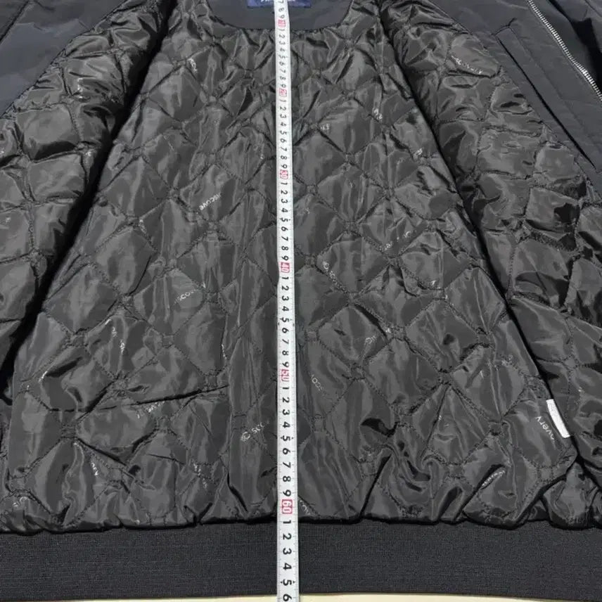 [SOLD OUT] (신품급,판매22) 디스커버리 플라이어 퀼팅 데일리 항공점퍼 105