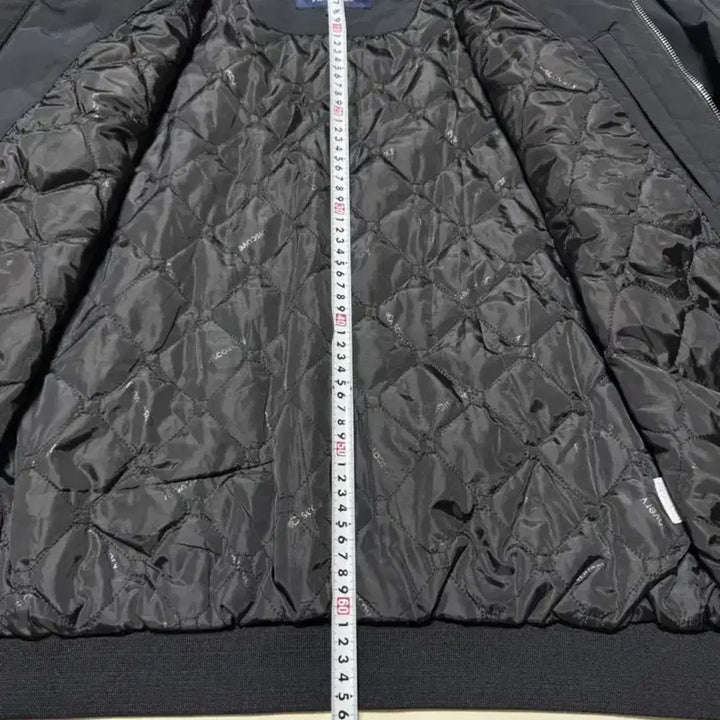 [SOLD OUT] (신품급,판매22) 디스커버리 플라이어 퀼팅 데일리 항공점퍼 105