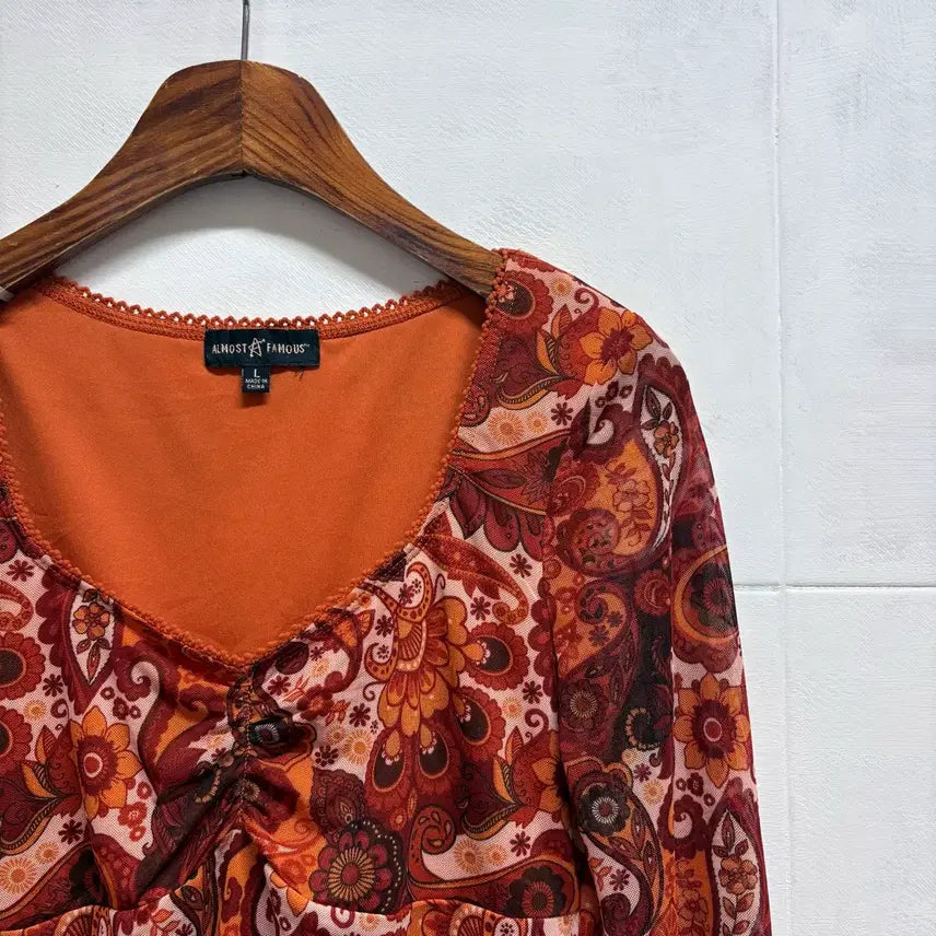 [BUNJANG] Ethnic Hippie Paisley Flower Pattern Long Sleeve Top / 에스닉 히피 페이즐리 플라워 패턴 롱슬리브