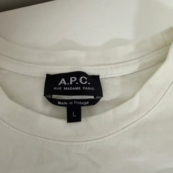[SOLD OUT] A.P.C. 아페쎄 화이트 기본 반팔 티셔츠 (L)