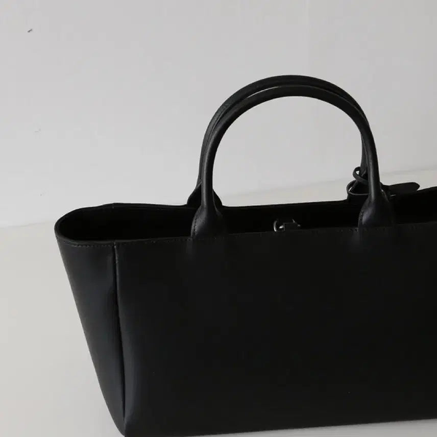 [BUNJANG] Dear.EN Tobe Leather Tote Bag / 디어엔 토브 레더 토드백 (새상품)