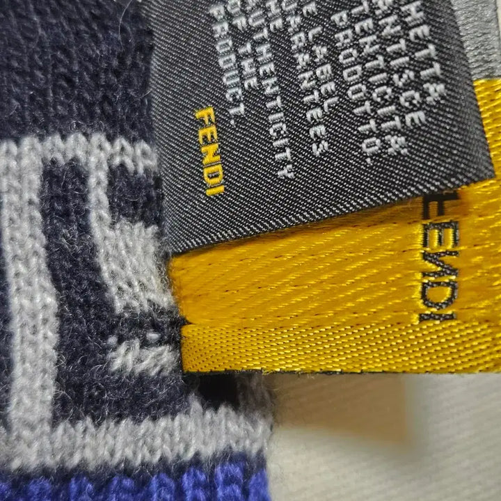 [BUNJANG] Fendi FF Logo Stripe Scarf / 펜디 정품 FF 로고 스트라이프 머플러