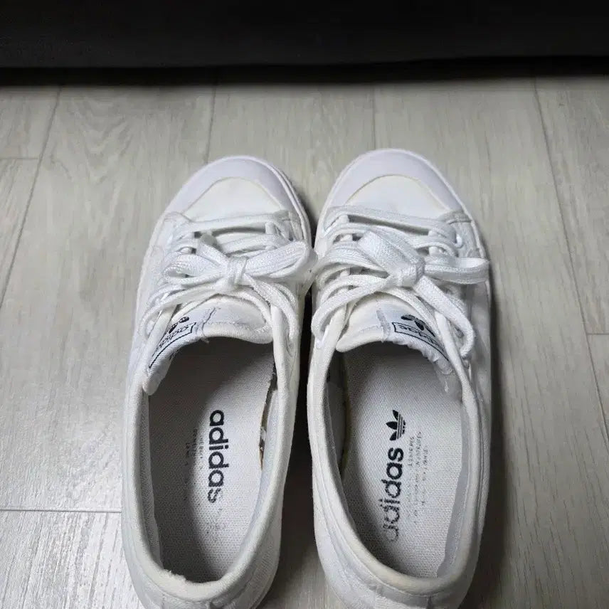 [SOLD OUT] 아디다스 운동화 니짜 트레포일