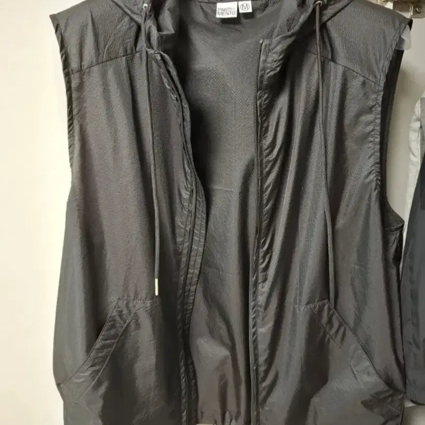 [BUNJANG] Partimento Vest Black Mint / 파르티멘토 베스트 조끼 블랙 민트