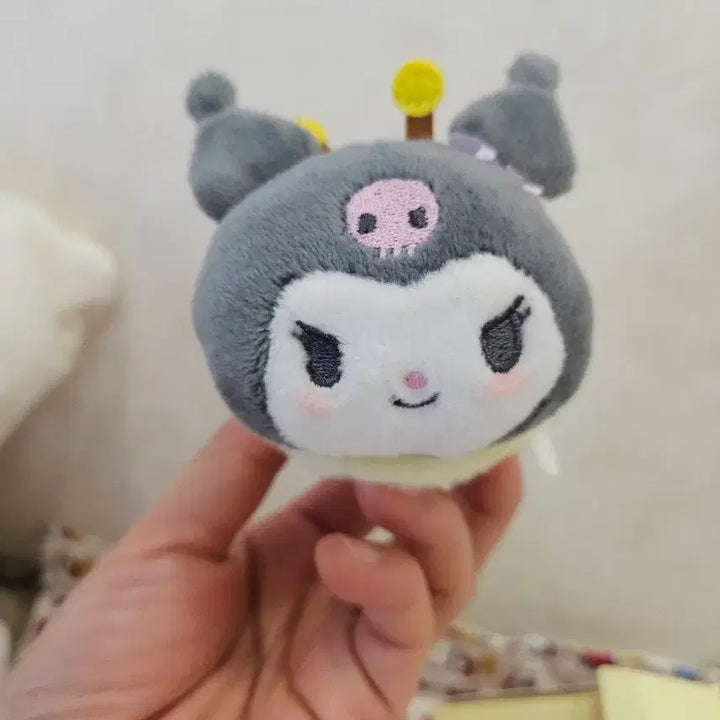 [BUNJANG] Sanrio Kuromi Bee Keychain Plush / 산리오  미니 쿠로미 꿀벌 키링 인형