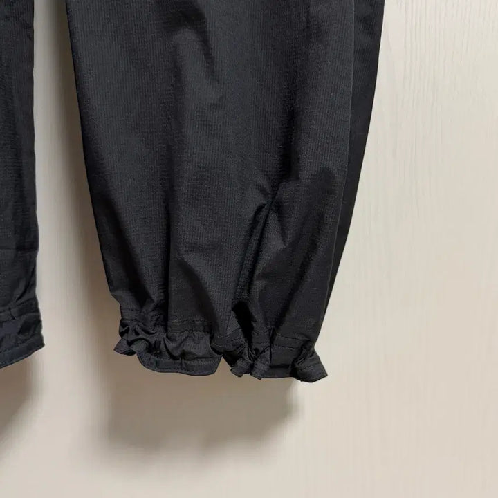 [BUNJANG] Goldwin 0 Parachute Wind Pants Biotite / [2/풀구성] 25SS 골드윈0 파라슈트 윈드 팬츠 Biotite