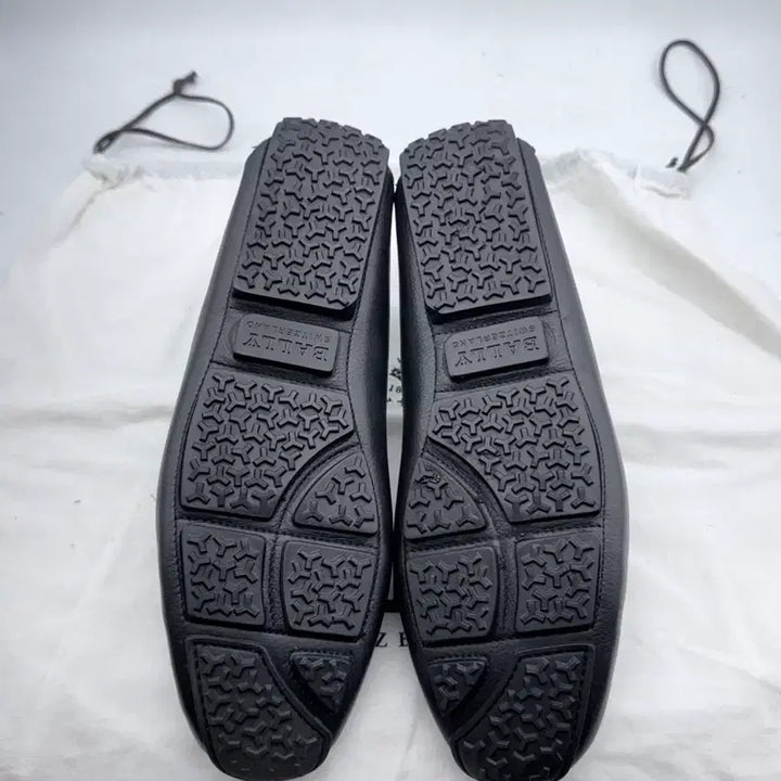 [SOLD OUT] 정품)발리로퍼250