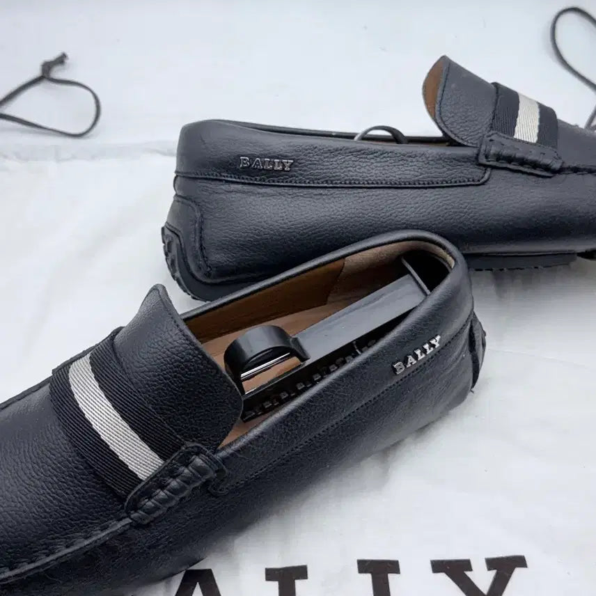[SOLD OUT] 정품)발리로퍼250