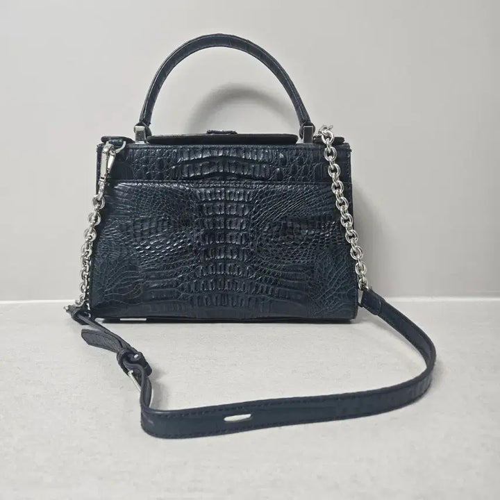 [BUNJANG] Jalmoi Crocodile Chain Shoulder Bag Crossbody Bag / 잘모이 크로커다일 체인 숄더백 크로스백