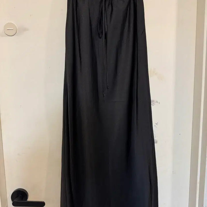 [BUNJANG] Meng Satin Long Skirt / 맹 meng 새틴 롱스커트