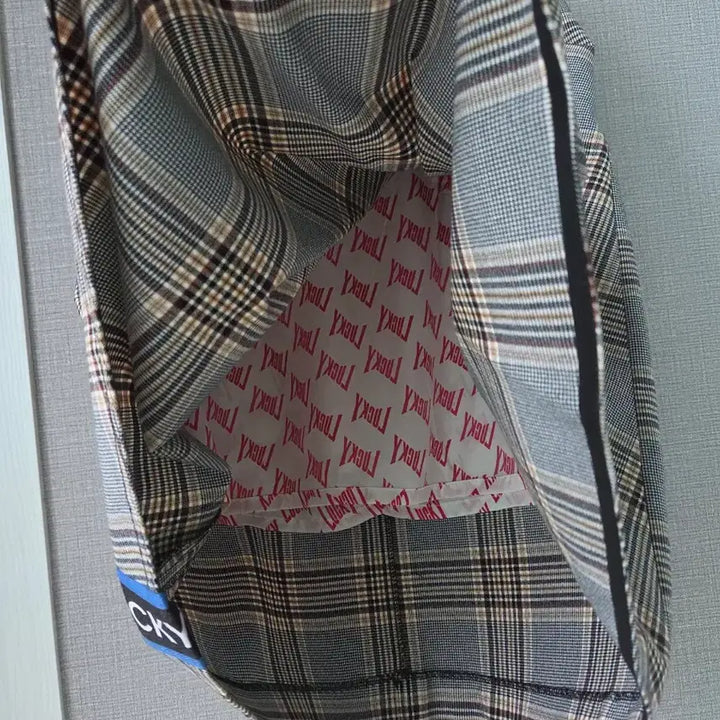 [SOLD OUT] 럭키슈에뜨 롱스컷