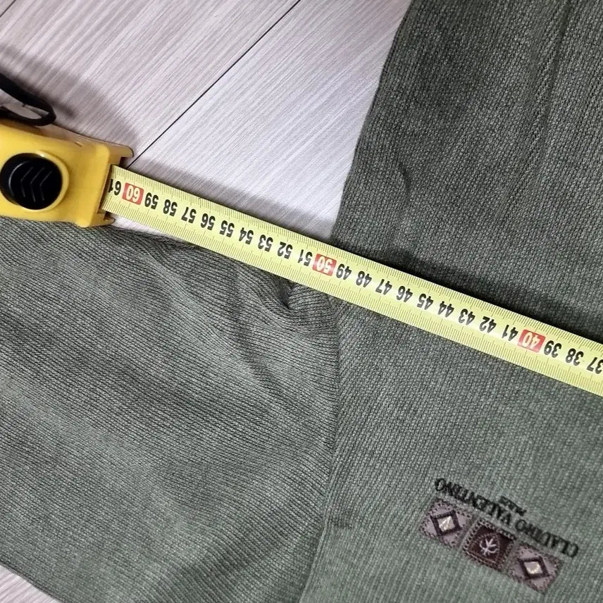 [BUNJANG] CLAUDIO VALENTINO Khaki Sweatshirt / 일본제 CLAUDIO VALENTINO 맨투맨 티셔츠(95.100)