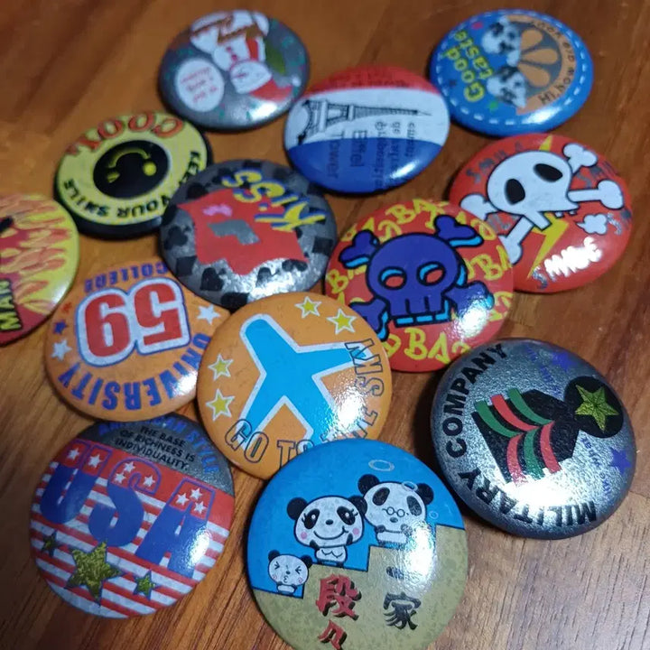 [BUNJANG] Bundle Set Vintage Classic Badge Pins / 일괄)빈티지 고전 뱃지 핀뱃지