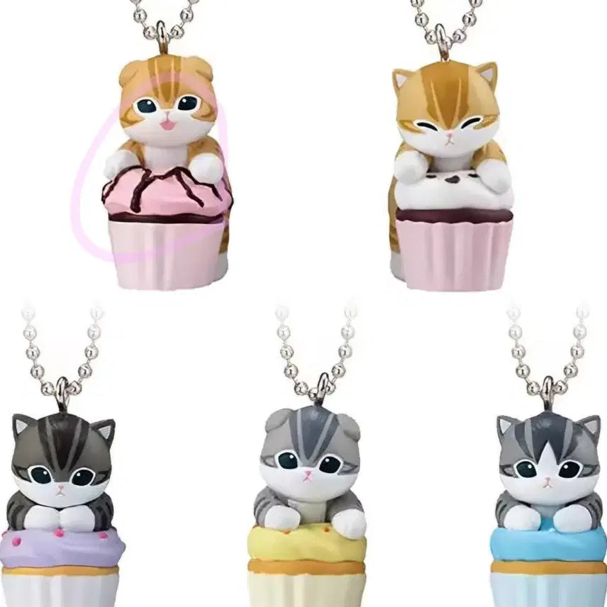 [BUNJANG] Mof Sand Cupcake Keychain Gacha / 모프샌드 컵케이크 키링 가챠