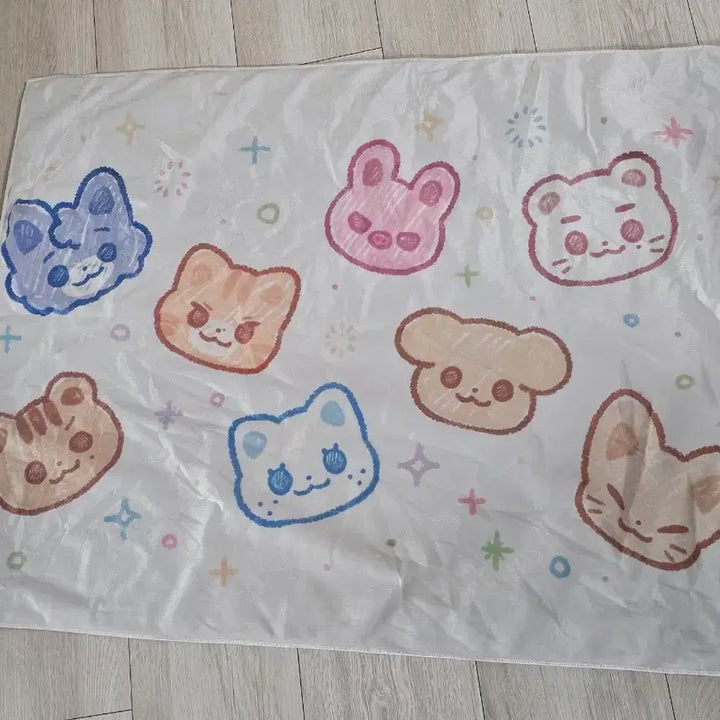 [BUNJANG] Stray Kids SKZOO Microfiber Blanket / 스트레이키즈 스키즈 스키주 극세사 벨보아 담요 비공굿