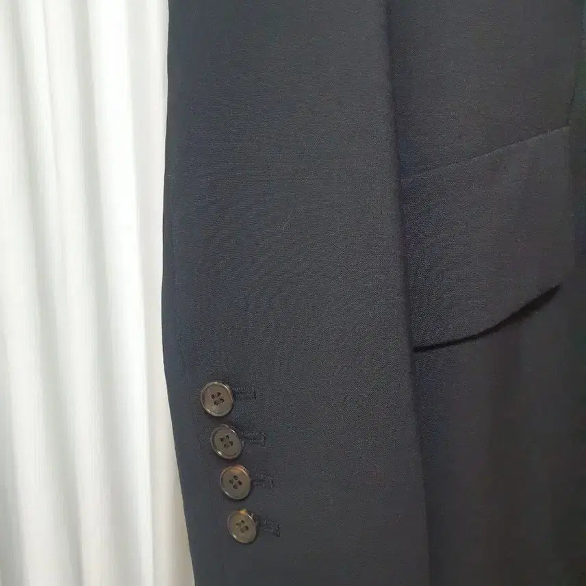 [BUNJANG] G. Studio Black Double Button Jacket / 지스튜디오 블랙 더블 버튼 자켓