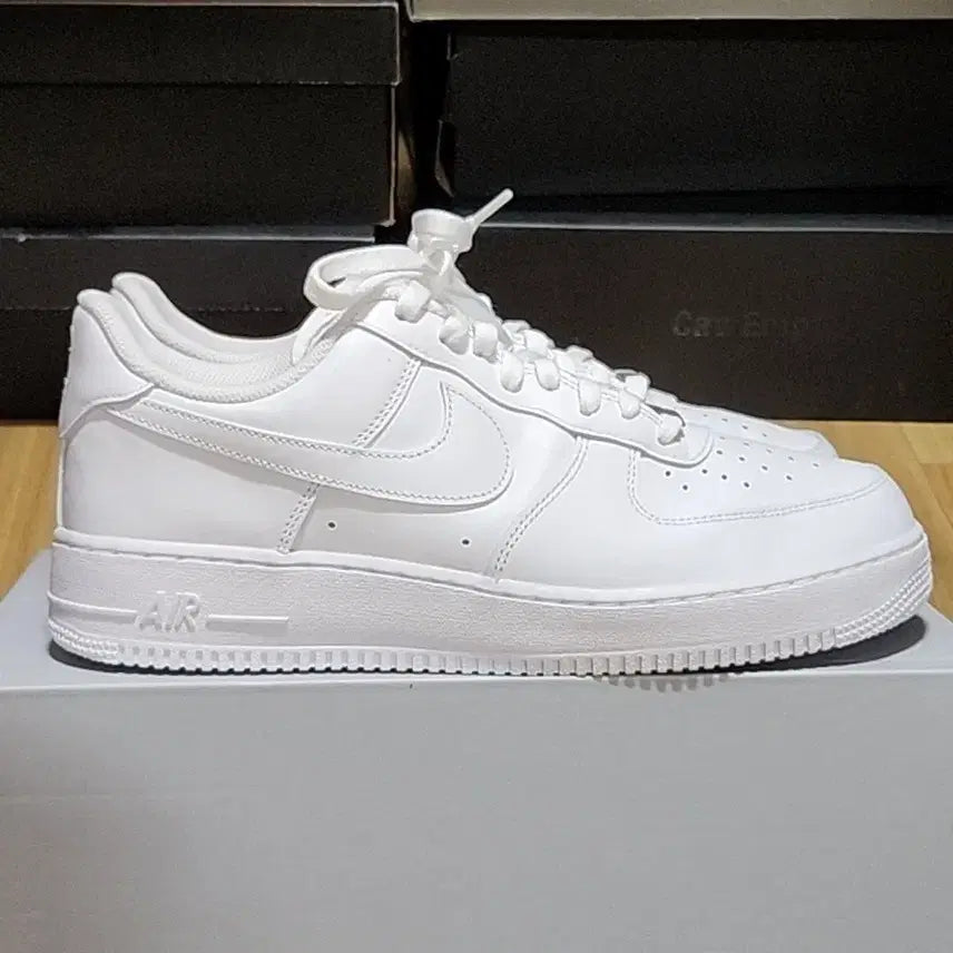 [BUNJANG] Nike Air Force 1 Low White Sneakers / 나이키 280 에어포스 로우 화이트